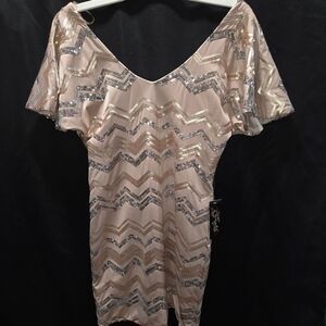 NWT Chic Sequin Glam Party Chevron Midi Dress Slit Sleeves Profile Juniors SZ L